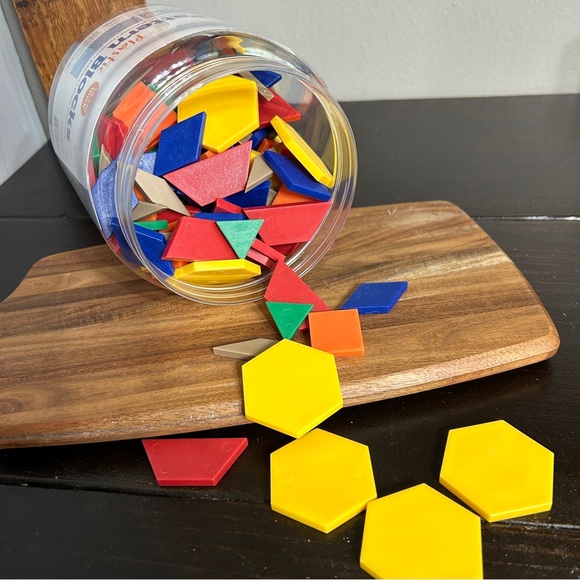 Learning Resources Plastic Pattern Blocks - Picture 6 of 7